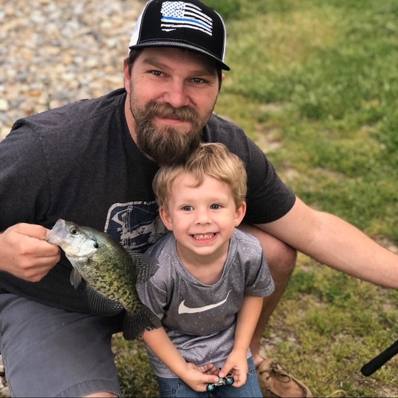 Meet your Posher, April - Picture 2 of 3